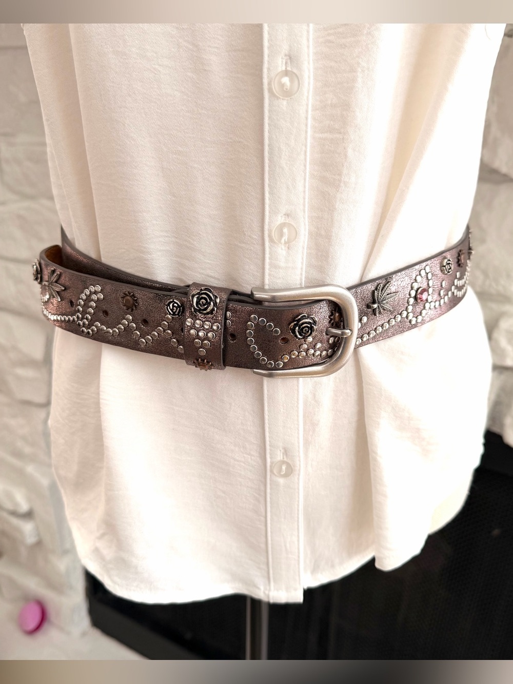 Metallic Gray Purple Genuine Leather Studded Rhinestone Floral Western Belt